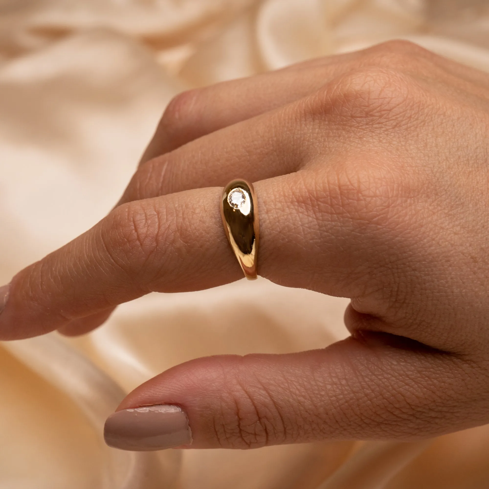 14k Diamond Dome Ring .18 CTW