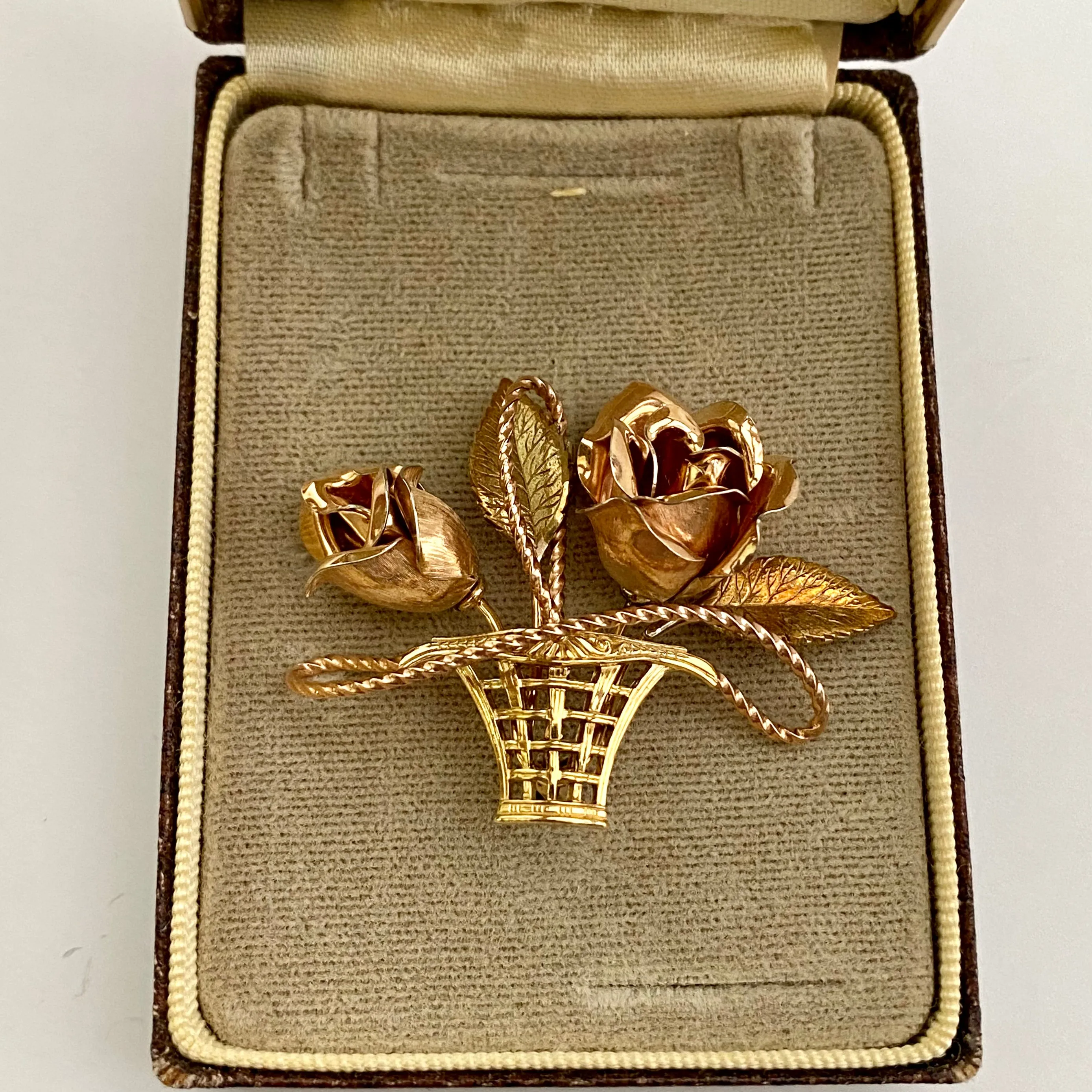 1970s Krementz Flower Brooch in an Original Box