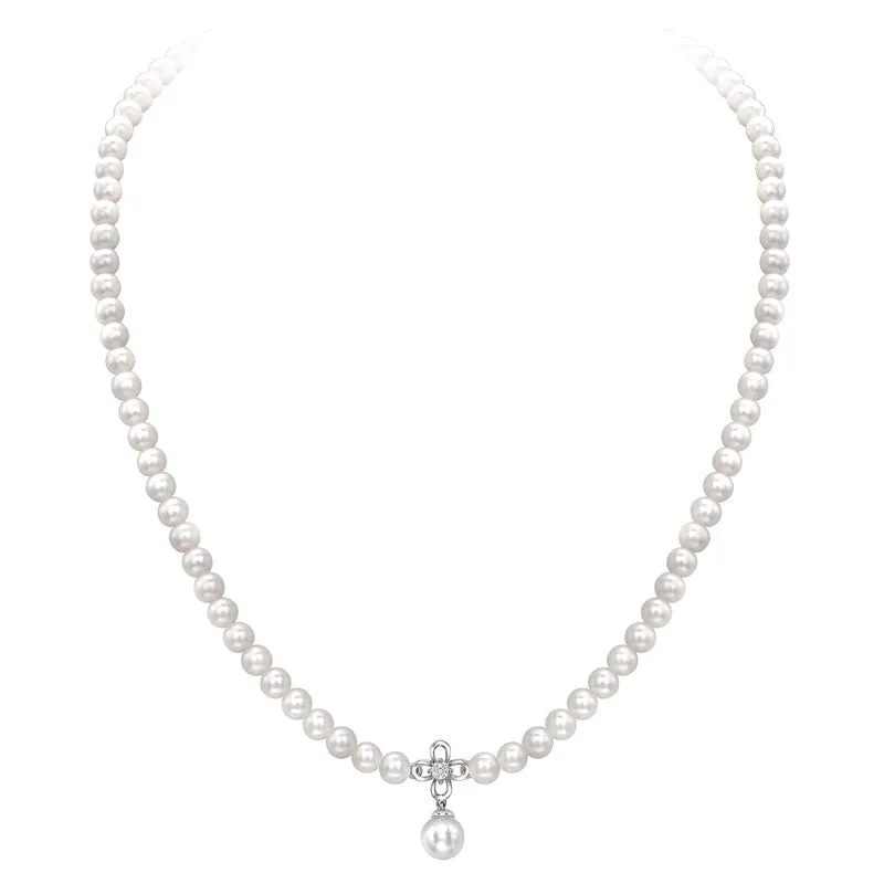 9ct White Gold Freshwater Pearl And 0.02ct Diamond Flower Necklace
