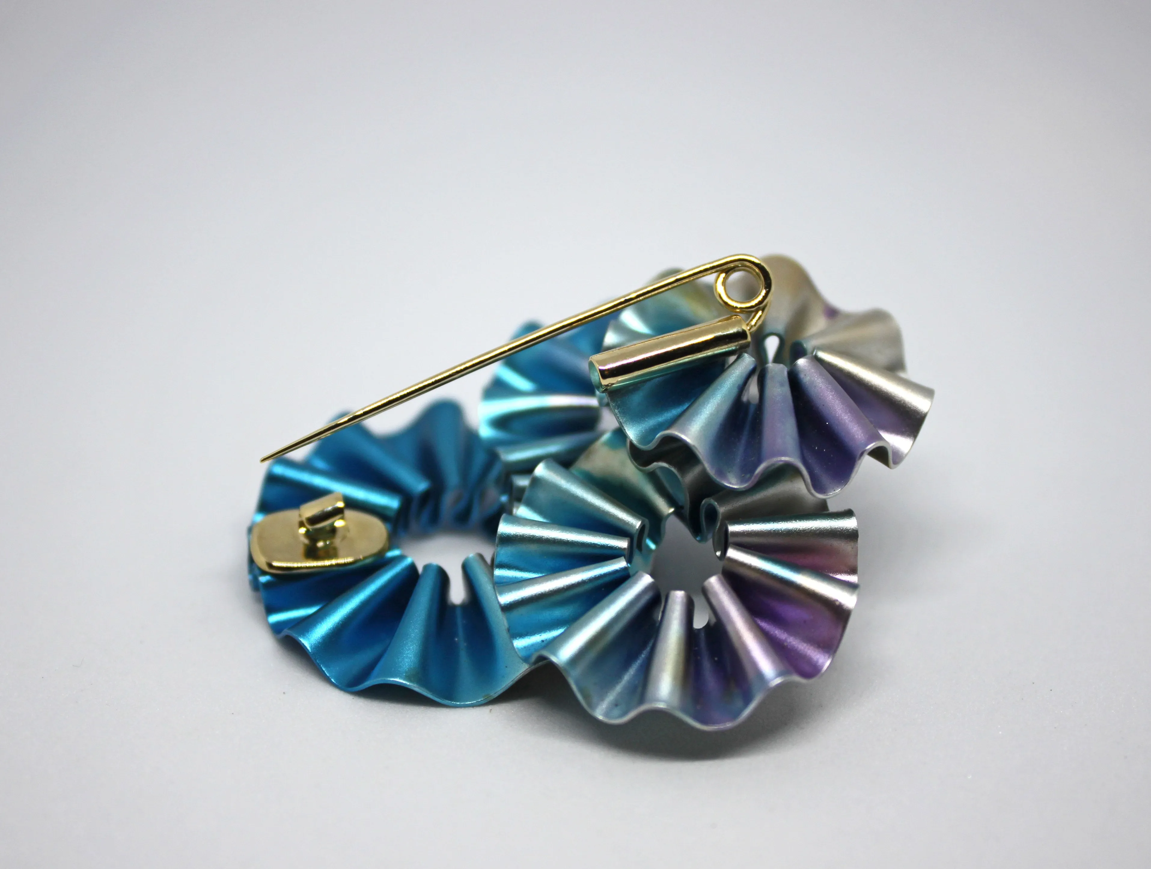 CABO | Brooch | Mermaid's Tail Scale Brooch