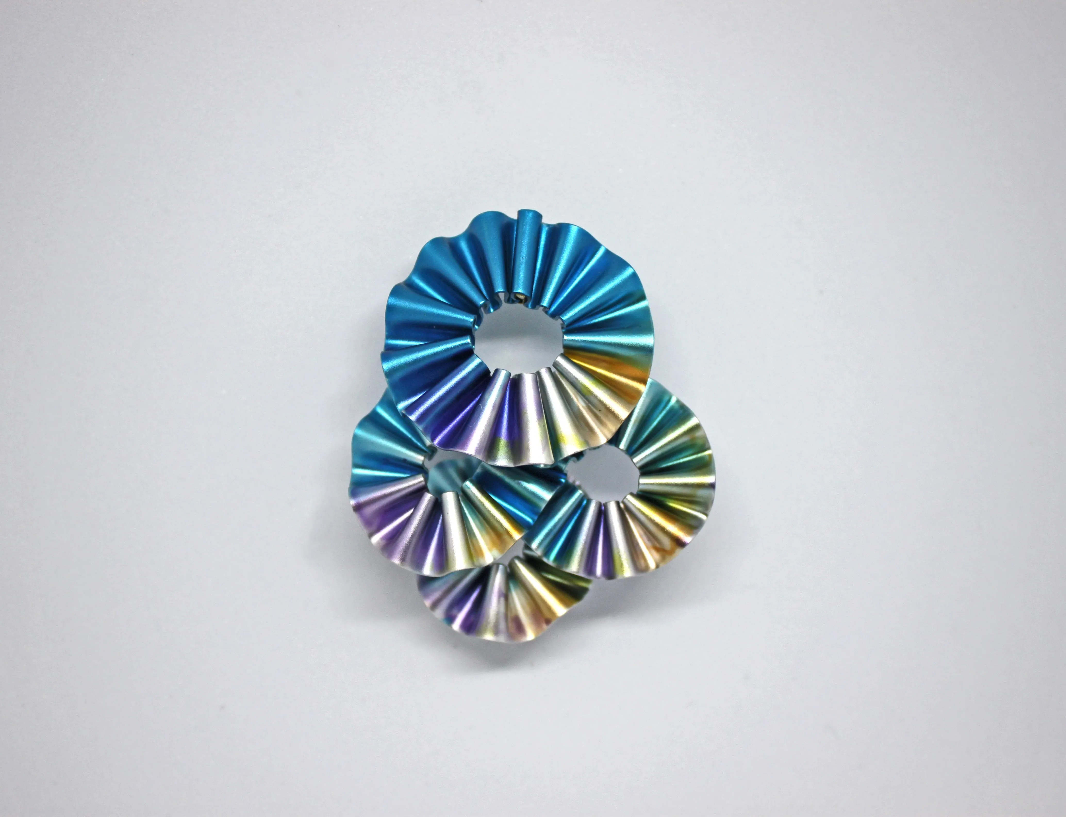 CABO | Brooch | Mermaid's Tail Scale Brooch