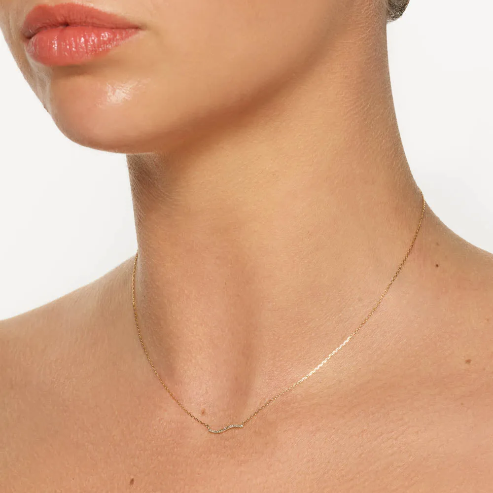 Diamond Fine Wave Necklace in 10k Gold