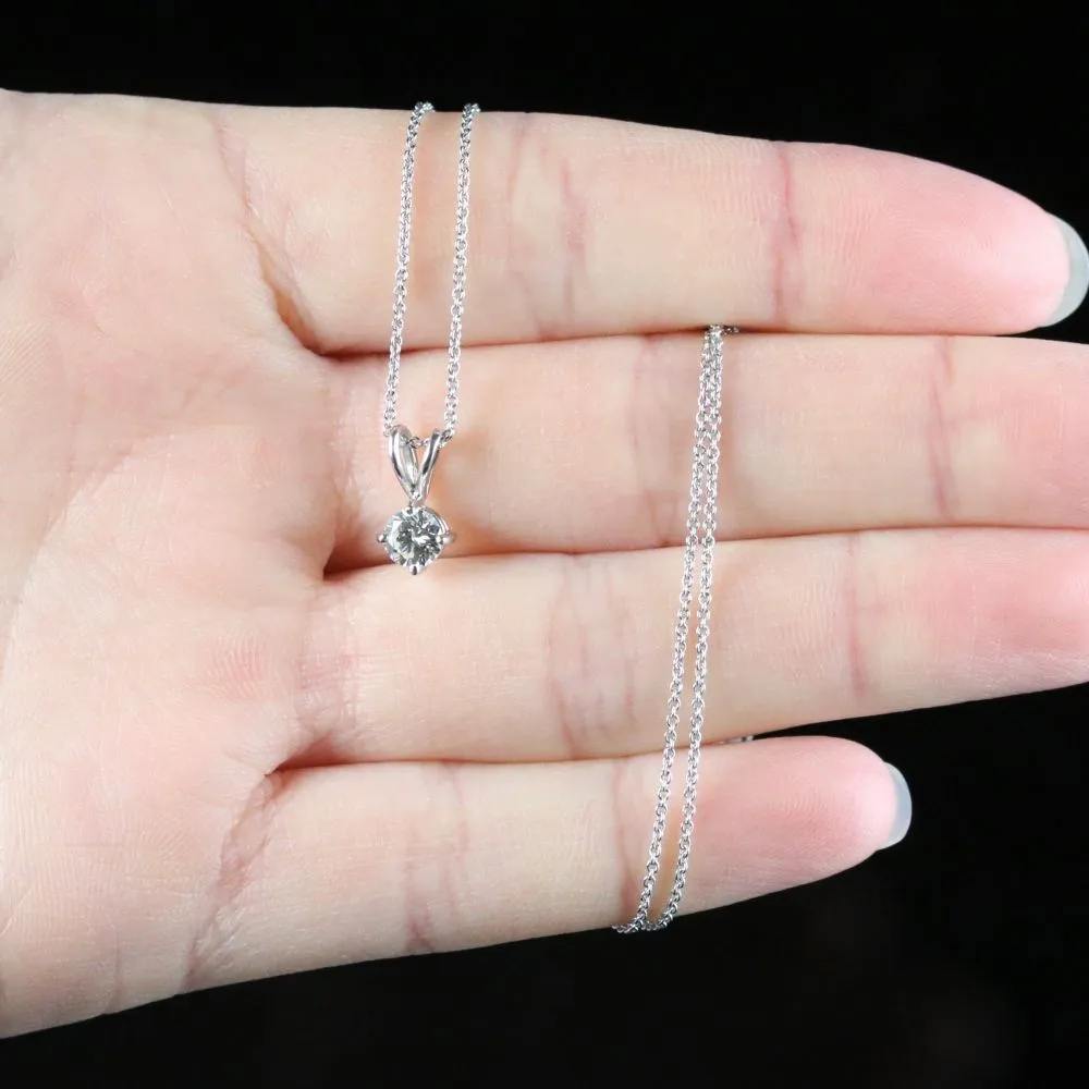 Diamond Pendant Necklace 18Ct White Gold 0.60Ct Diamond