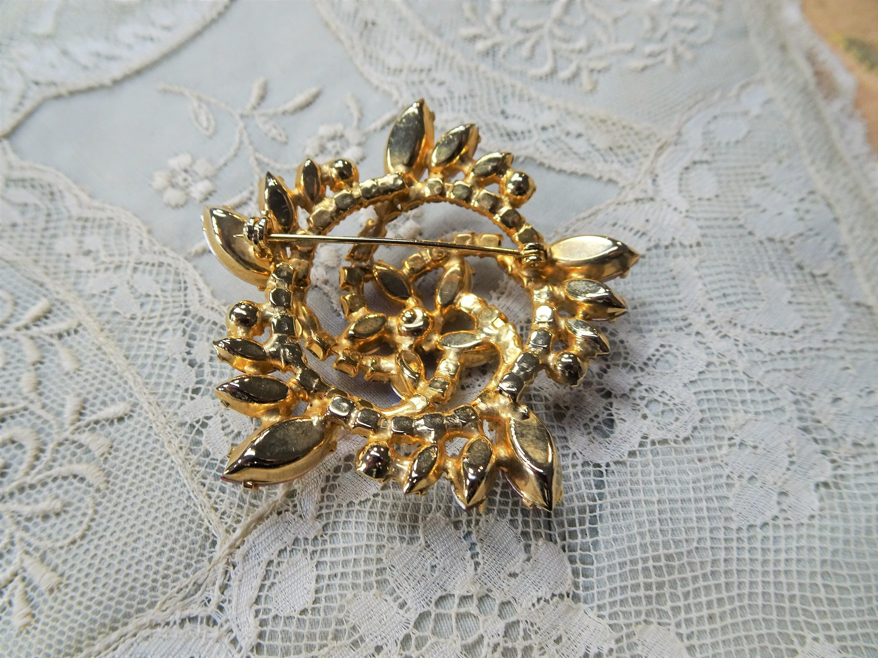 GORGEOUS Brooch,Large Glittering PINK AB Rhinestone Brooch,Prong Set,Brilliant Rhinestones,Dazzling Swarovski Crystal,Collectible Jewelry