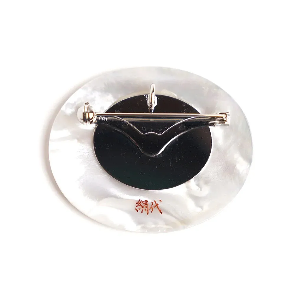 Maki-e Urushi Lacquer Brooch - White South Sea Pearl Shell / Peony -, Traditional Japanese Urushi Lacquer Jewelry