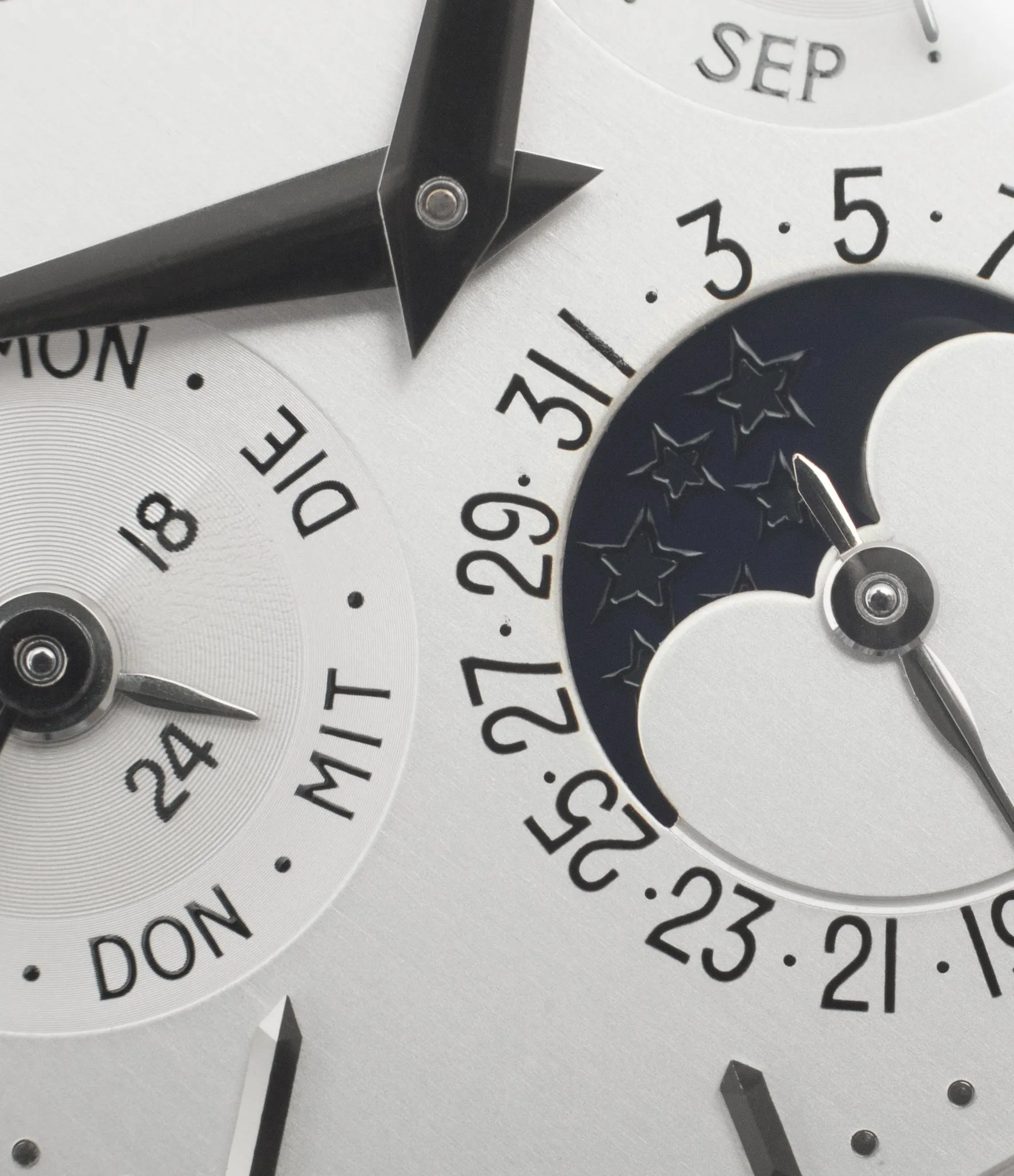 Perpetual Calendar 3940G | German Dial | Grey Gold