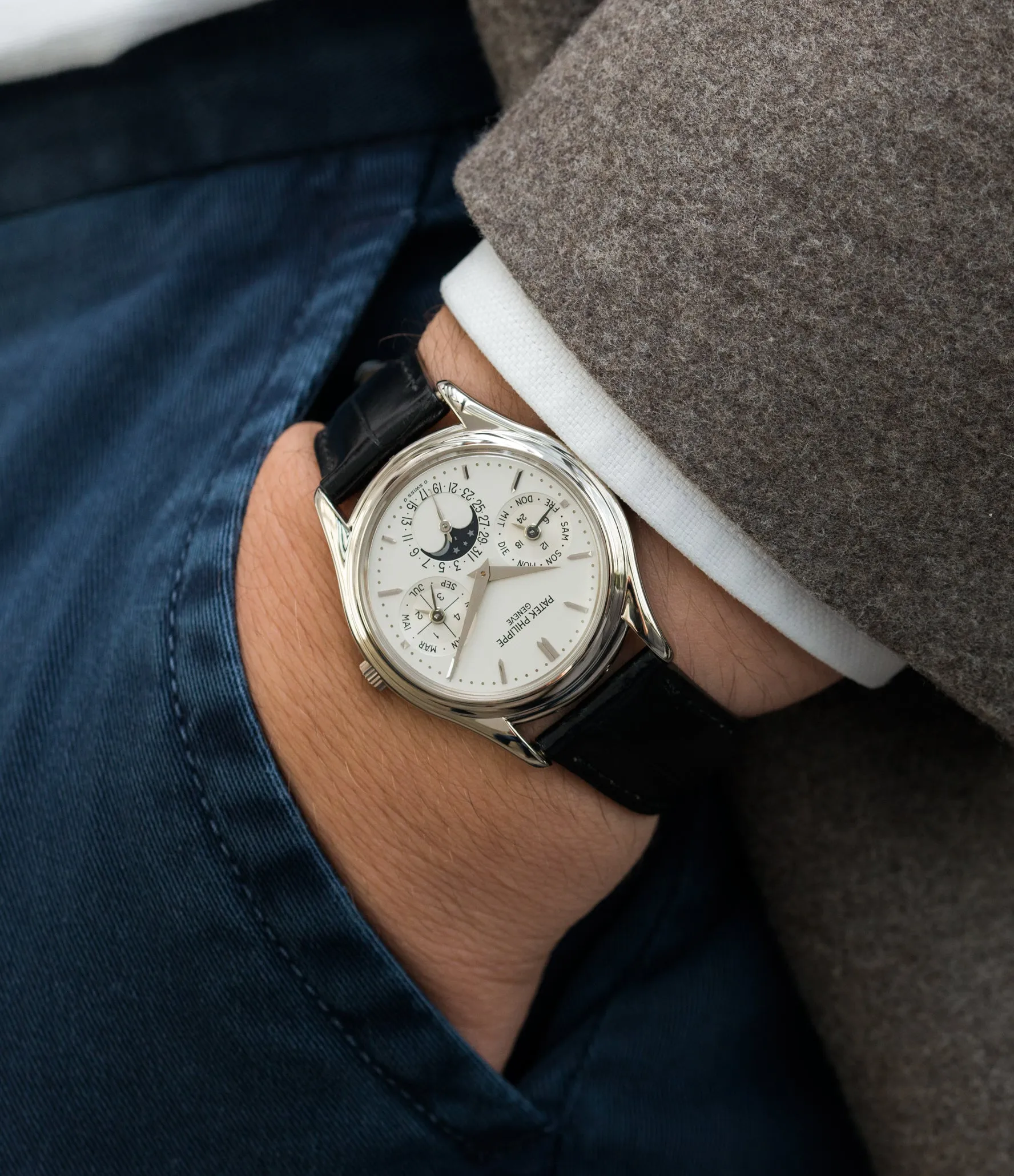 Perpetual Calendar 3940G | German Dial | Grey Gold