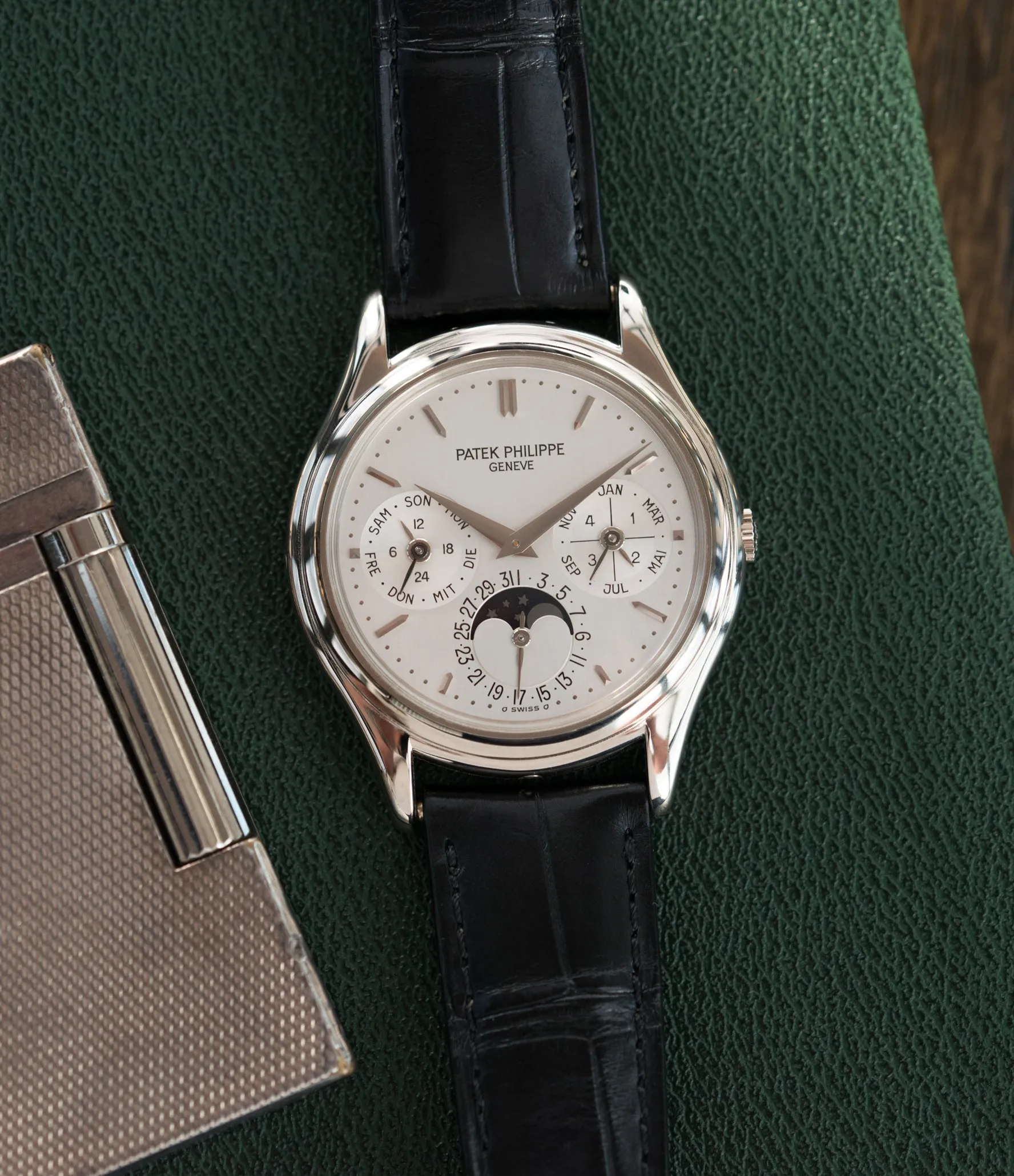 Perpetual Calendar 3940G | German Dial | Grey Gold