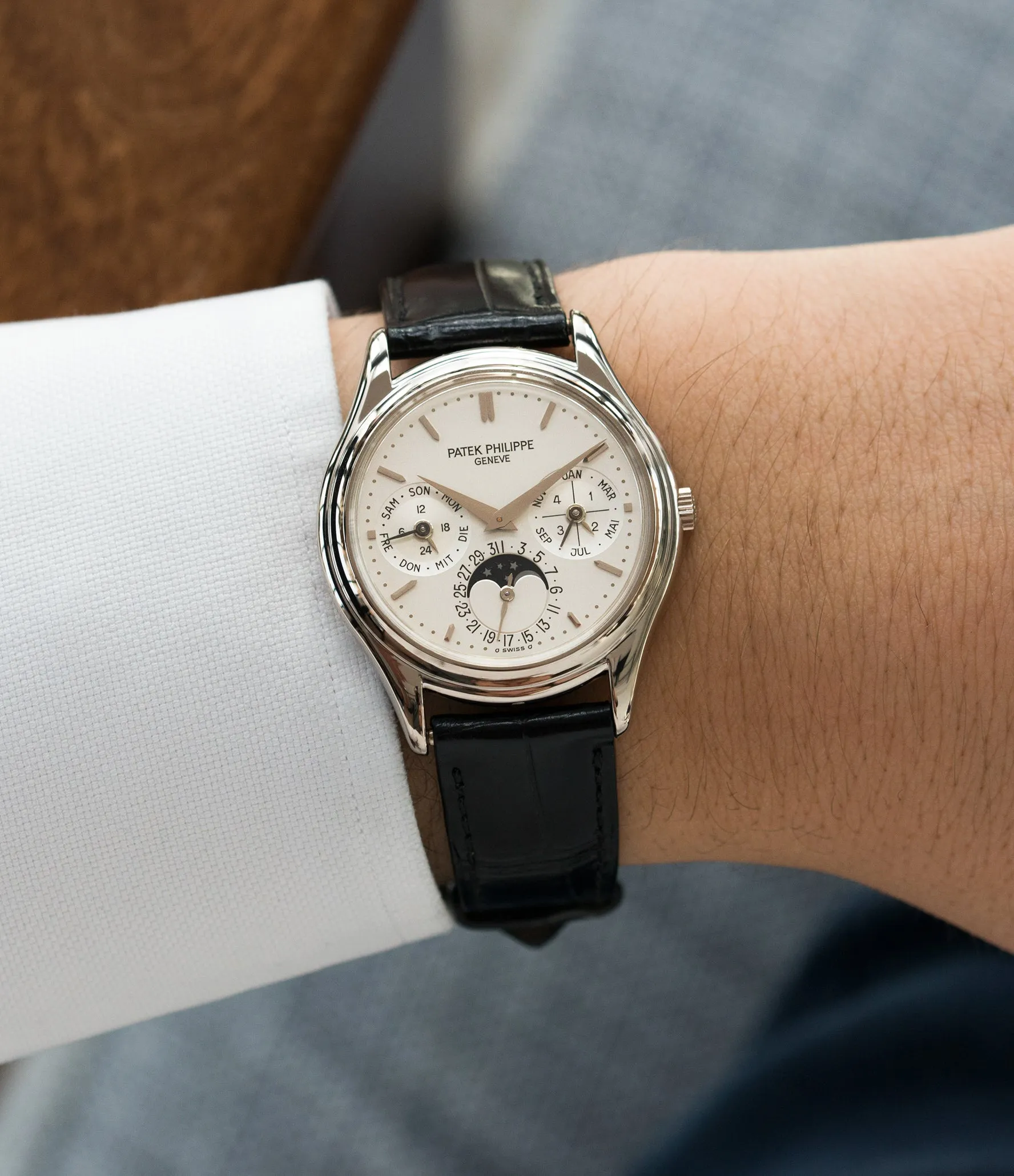 Perpetual Calendar 3940G | German Dial | Grey Gold