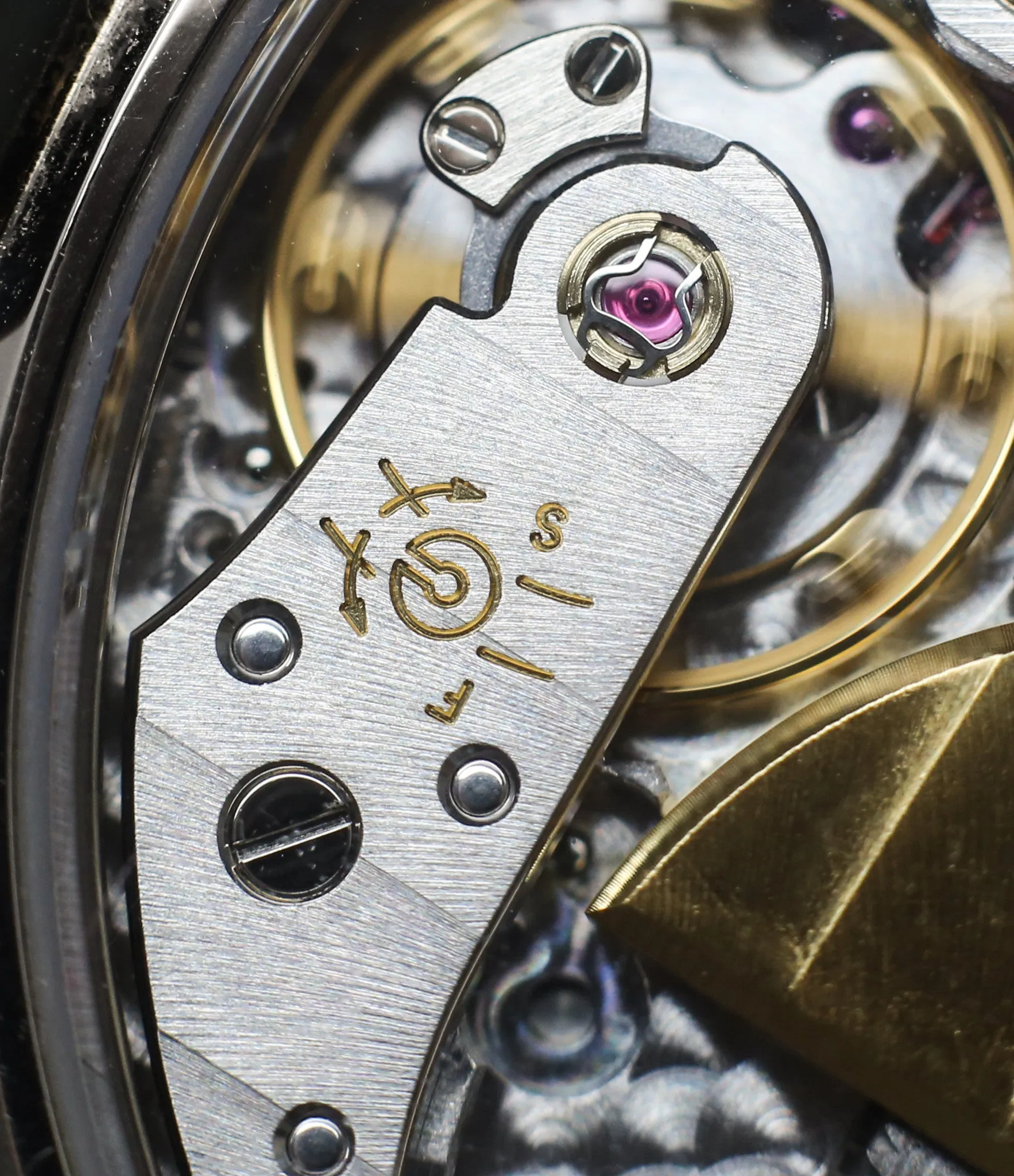 Perpetual Calendar 3940G | Italian Dial | White Gold