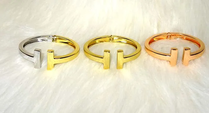 Silver Rose Gold Popular H Quality Small Bracelet Jewelry For Women Gift