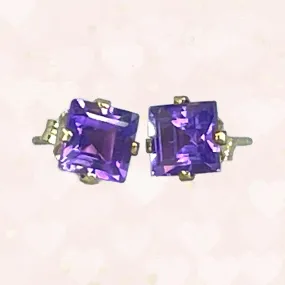 Vintage Amethyst Square Earrings set in 14K Gold. February Birthstone. 1970s Sustainable Estate Jewelry.