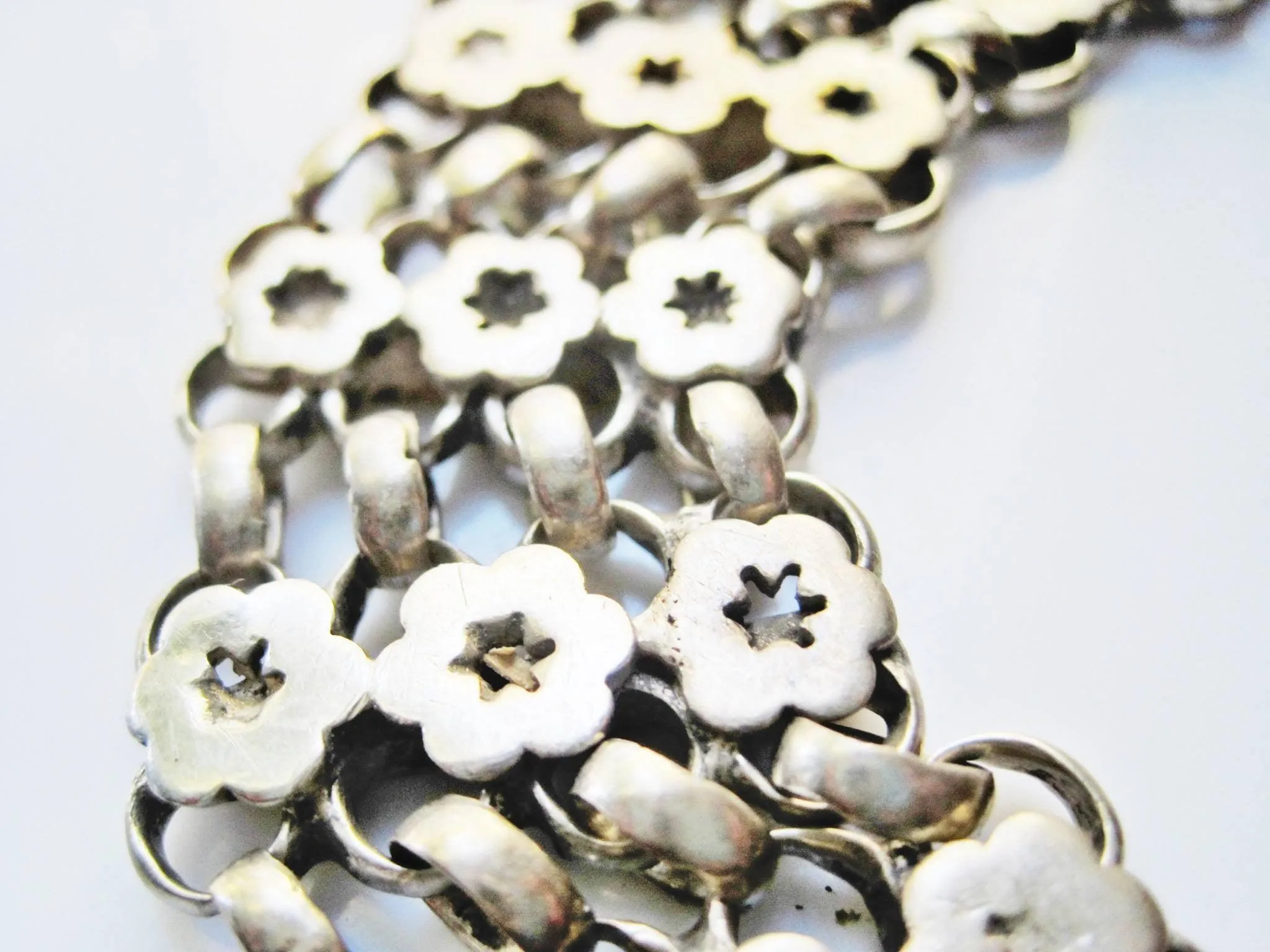 Vintage Silver Indian Flexible Bracelet from Madhya Pradesh