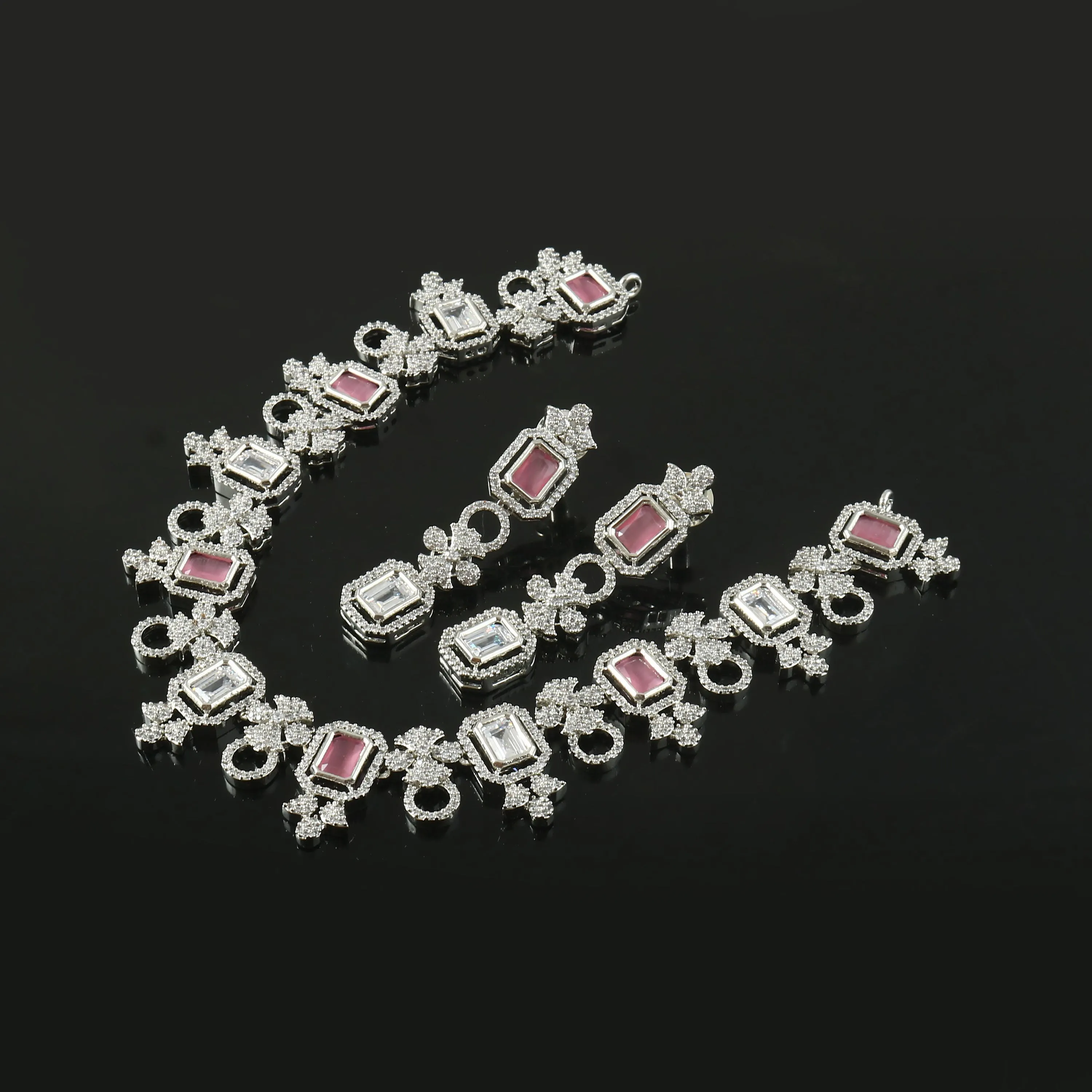 White Rhodium-Plated Cubic Zircon Necklace Set